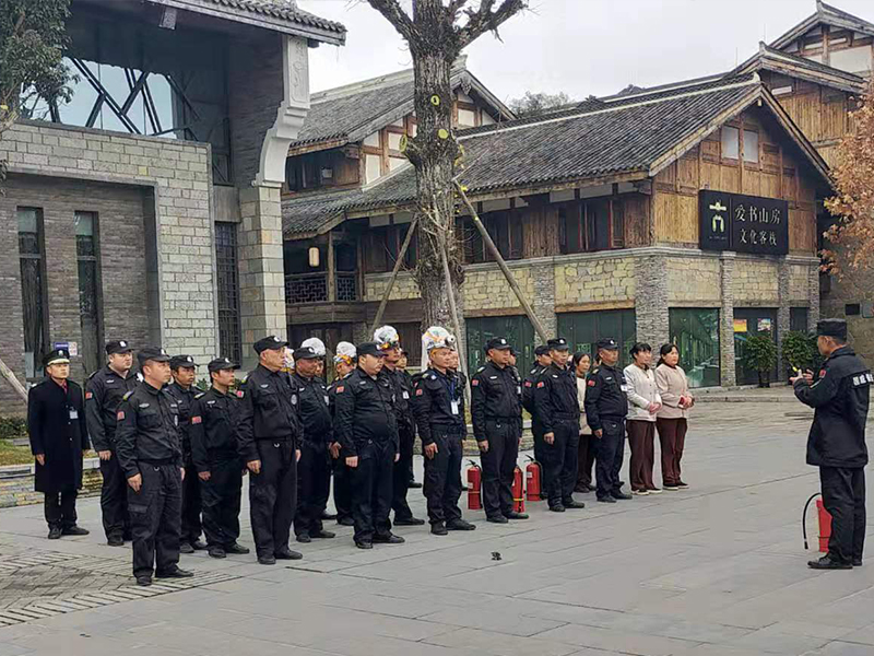 酒泉保安巡逻服务